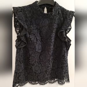Banana republic sleeveless lace top